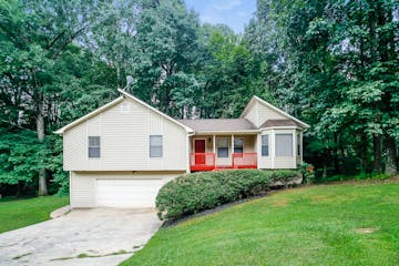 5561 Deerfield Pl NW Kennesaw, GA 30144